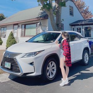 Meet your Posher, Như